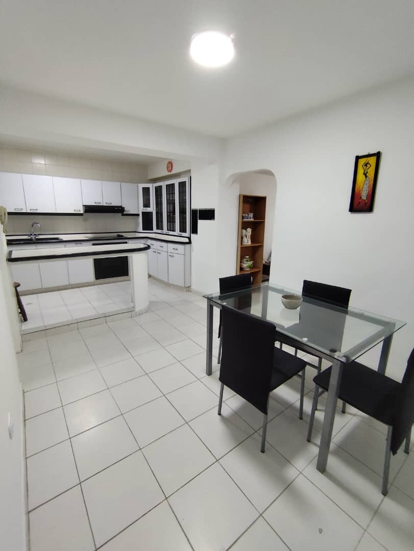 Cómodo apartamento en Valles de Camoruco